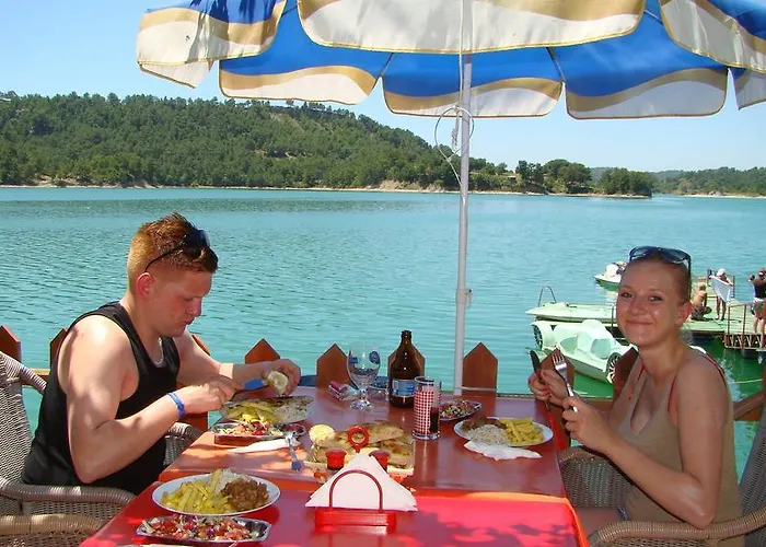 Golbasi 住宿加早餐酒店 *