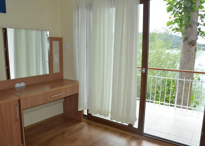 住宿加早餐酒店 Golbasi