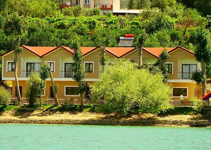 住宿加早餐酒店 Golbasi