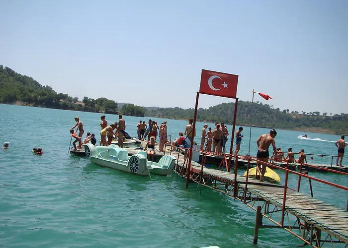 فندق مبيت وإفطار Golbasi